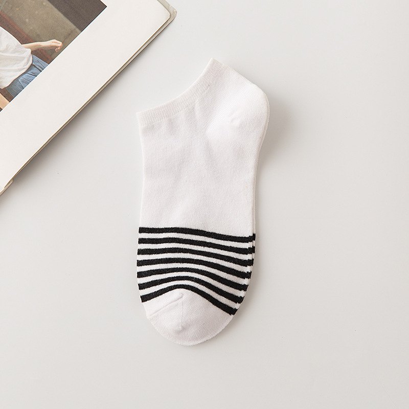 Spring And Summer Classic Wild Striped Cotton Socks, Men
